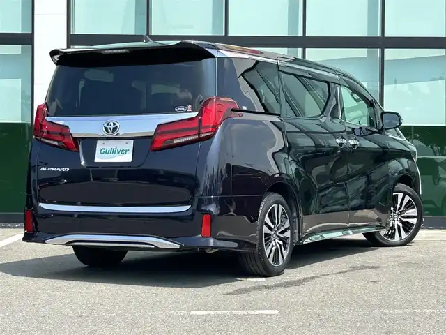 トヨタ アルファード S Cパッケージ 和歌山県 2022(令4)年 2.2万km スパークリングブラックパールクリスタルシャイン 純正ナビ/フルセグＴＶ/（BT/CD/DVD/AM/FM/USB)/バックカメラ/横滑り防止/レーダークルーズコントロール/レーンキープアシスト/衝突被害軽減ブレーキ/オートライト/ブラインドスポットモニター/前後コーナーセンサー/サンルーフ/フリップダウンモニター/前後ドライブレコーダー/ビルトインETC/前席/・シートベンチレーション/・シートヒーター/・パワーシート/D席シートメモリー/電動リアゲート/両側パワースライド/ステアリングリモコン/ステアリングヒーター/LEDヘッドライト/フォグランプ