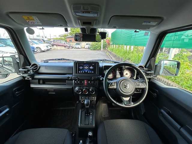 スズキ ジムニー XC 茨城県 2021(令3)年 4.9万km ジャングルグリーン ディスプレイオーディオ/Bluetooth接続/バックカメラ/ETC/クルーズコントロール/純正アルミホイール/前席シートヒーター/背面タイヤ/レーンキープアシスト/オートライト/ダウンヒルアシストコントロール/LEDヘッドライト/スマートキー