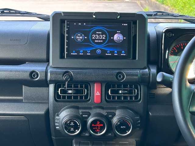 スズキ ジムニー XC 茨城県 2021(令3)年 4.9万km ジャングルグリーン ディスプレイオーディオ/Bluetooth接続/バックカメラ/ETC/クルーズコントロール/純正アルミホイール/前席シートヒーター/背面タイヤ/レーンキープアシスト/オートライト/ダウンヒルアシストコントロール/LEDヘッドライト/スマートキー
