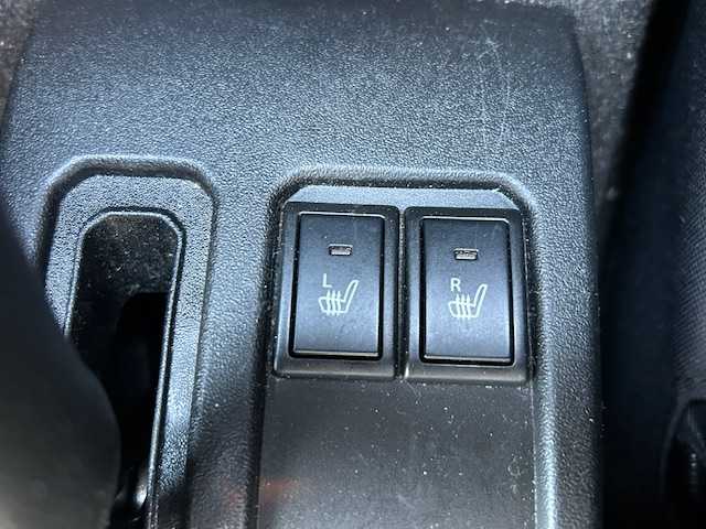 スズキ ジムニー XC 茨城県 2021(令3)年 4.9万km ジャングルグリーン ディスプレイオーディオ/Bluetooth接続/バックカメラ/ETC/クルーズコントロール/純正アルミホイール/前席シートヒーター/背面タイヤ/レーンキープアシスト/オートライト/ダウンヒルアシストコントロール/LEDヘッドライト/スマートキー