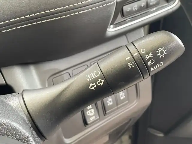 日産 セレナ ハイウェイスターVセレクションⅡ 岩手県 2018(平30)年 6.5万km ブリリアントホワイトパール ワンオーナー/４WD/ハンズフリーパワースライドドア/プロパイロット/インテリジェントルームミラー/アラウンドビューモニター/エマージェンシーブレーキ/前後ソナー/レーンアシスト/標識表示機能/パーキングアシスト/横滑り防止装置/アイドリングストップ/社外ナビ/フルセグTV/ドライブレコーダー/ETC/LEDヘッドライト/純正15インチアルミホイール
