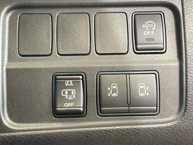 日産 セレナ ハイウェイスターVセレクションⅡ 岩手県 2018(平30)年 6.5万km ブリリアントホワイトパール ワンオーナー/４WD/ハンズフリーパワースライドドア/プロパイロット/インテリジェントルームミラー/アラウンドビューモニター/エマージェンシーブレーキ/前後ソナー/レーンアシスト/標識表示機能/パーキングアシスト/横滑り防止装置/アイドリングストップ/社外ナビ/フルセグTV/ドライブレコーダー/ETC/LEDヘッドライト/純正15インチアルミホイール