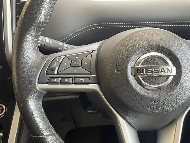 日産 セレナ ハイウェイスターVセレクションⅡ 岩手県 2018(平30)年 6.5万km ブリリアントホワイトパール ワンオーナー/４WD/ハンズフリーパワースライドドア/プロパイロット/インテリジェントルームミラー/アラウンドビューモニター/エマージェンシーブレーキ/前後ソナー/レーンアシスト/標識表示機能/パーキングアシスト/横滑り防止装置/アイドリングストップ/社外ナビ/フルセグTV/ドライブレコーダー/ETC/LEDヘッドライト/純正15インチアルミホイール