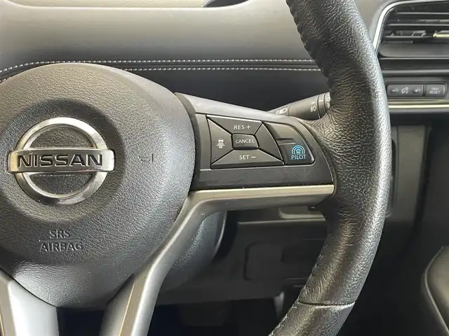 日産 セレナ ハイウェイスターVセレクションⅡ 岩手県 2018(平30)年 6.5万km ブリリアントホワイトパール ワンオーナー/４WD/ハンズフリーパワースライドドア/プロパイロット/インテリジェントルームミラー/アラウンドビューモニター/エマージェンシーブレーキ/前後ソナー/レーンアシスト/標識表示機能/パーキングアシスト/横滑り防止装置/アイドリングストップ/社外ナビ/フルセグTV/ドライブレコーダー/ETC/LEDヘッドライト/純正15インチアルミホイール