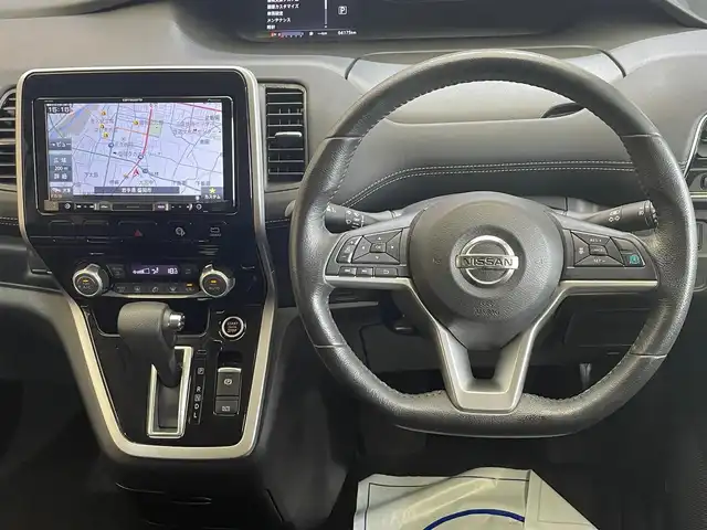 日産 セレナ ハイウェイスターVセレクションⅡ 岩手県 2018(平30)年 6.5万km ブリリアントホワイトパール ワンオーナー/４WD/ハンズフリーパワースライドドア/プロパイロット/インテリジェントルームミラー/アラウンドビューモニター/エマージェンシーブレーキ/前後ソナー/レーンアシスト/標識表示機能/パーキングアシスト/横滑り防止装置/アイドリングストップ/社外ナビ/フルセグTV/ドライブレコーダー/ETC/LEDヘッドライト/純正15インチアルミホイール