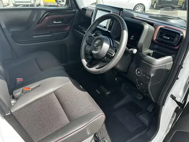 スズキ スペーシア カスタム HYBRID XS ターボ 福島県 2024(令6)年 0.7万km ピュアホワイトP スズキセーフティサポート/デュアルセンサーブレーキサポートII/アダプティブクルーズコントロール/車線維持支援機能/車線逸脱抑制機能/車線逸脱警報機能/ふらつき警報機能/標識認識機能/ハイビームアシスト/発進お知らせ機能/ヘッドアップディスプレイ/誤発進抑制機能/後方誤発進抑制機能/純正ナビゲーション/型番：CN-HZ885/【CD/DVD/SD/USB/BT/TV】/バックカメラ/ビルトインETC2.0/両側電動スライドドア/前席シートヒーター/ステアリングヒーター/ステアリングリモコン/パドルシフト/アイドリングストップ/リアサーキュレーター/シートバックテーブル/リアドアロールサンシェード/LEDオートライト/LEDフォグランプ/純正フロアマット/純正ドアバイザー