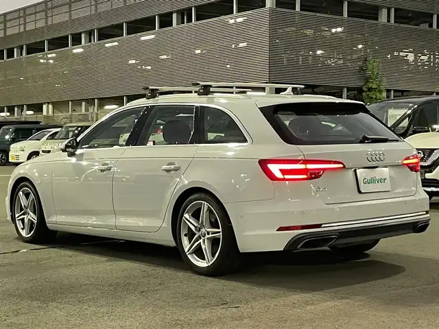 アウディ Ａ４ アバント 35TFSIスポーツ 千葉県 2019(令1)年 4.8万km グレイシアホワイトメタリック メーカーナビ/フルセグTV/Bluetooth/ETC2.0/クルーズコントロール/パドルシフト/ステアリングスイッチ/シートヒーター/スマートキー/純正フロアマット/パークアシスト/純正18インチアルミ/LEDヘッドライト