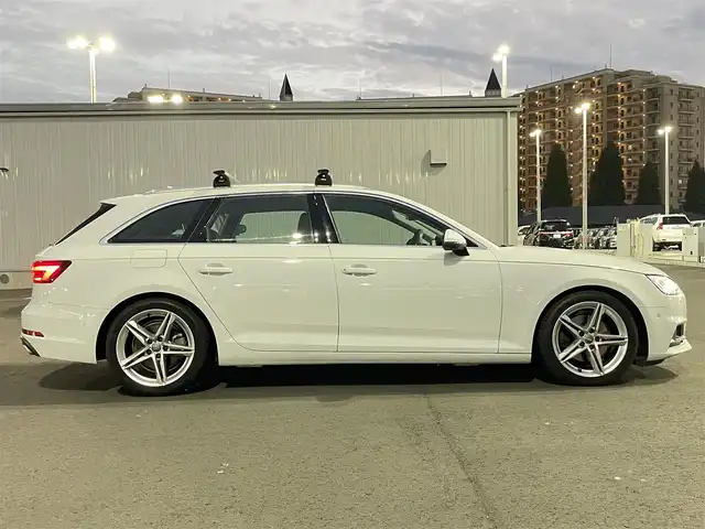 アウディ Ａ４ アバント 35TFSIスポーツ 千葉県 2019(令1)年 4.8万km グレイシアホワイトメタリック メーカーナビ/フルセグTV/Bluetooth/ETC2.0/クルーズコントロール/パドルシフト/ステアリングスイッチ/シートヒーター/スマートキー/純正フロアマット/パークアシスト/純正18インチアルミ/LEDヘッドライト