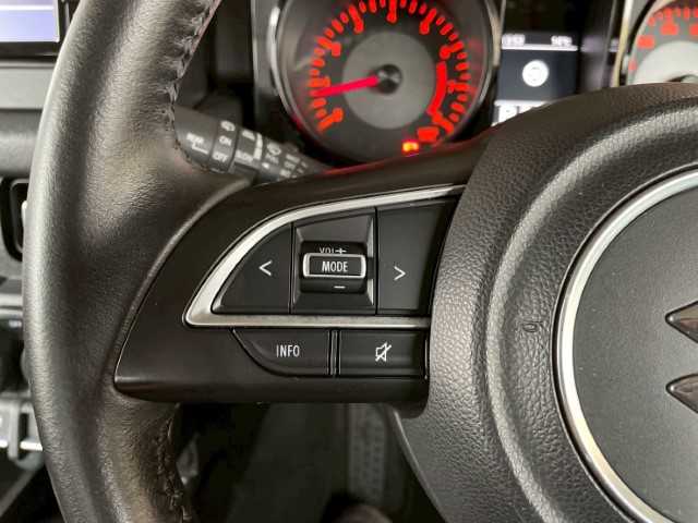 スズキ ジムニー シエラ JC 愛知県 2019(令1)年 4.7万km シフォンアイボリーメタリックブラック2トーンルーフ AIS検査済み/【2510005499】/ストラーダSDナビ/フルセグ/バックカメラ/ステアリングリモコン/クルーズコントロール/前席シートヒーター/ETC/前後ドラレコ/ロッソモデロマフラー（社外）/リフトアップキット（社外）/ウィンカーミラー/プッシュスタート/スマートキー/フロアマット/ドアバイザー/LEDヘッドライト/セーフティサポート/16AW DEANクロスカントリー（社外）/BFグッドリッチA/T KO2（社外）/フロントアンダーガード（社外）/フロントカメラ＋モニターセット（社外）/社外パーツ取付有