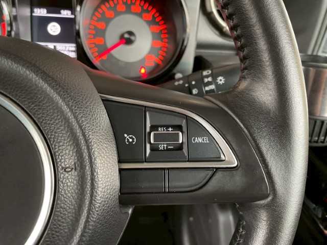 スズキ ジムニー シエラ JC 愛知県 2019(令1)年 4.7万km シフォンアイボリーメタリックブラック2トーンルーフ AIS検査済み/【2510005499】/ストラーダSDナビ/フルセグ/バックカメラ/ステアリングリモコン/クルーズコントロール/前席シートヒーター/ETC/前後ドラレコ/ロッソモデロマフラー（社外）/リフトアップキット（社外）/ウィンカーミラー/プッシュスタート/スマートキー/フロアマット/ドアバイザー/LEDヘッドライト/セーフティサポート/16AW DEANクロスカントリー（社外）/BFグッドリッチA/T KO2（社外）/フロントアンダーガード（社外）/フロントカメラ＋モニターセット（社外）/社外パーツ取付有