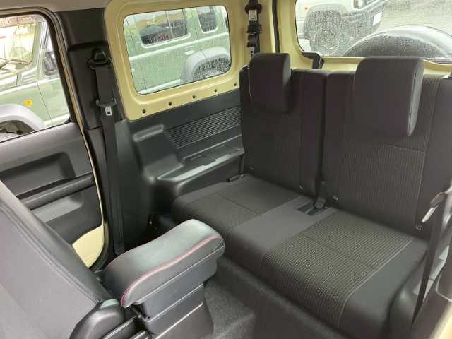 スズキ ジムニー シエラ JC 愛知県 2019(令1)年 4.7万km シフォンアイボリーメタリックブラック2トーンルーフ AIS検査済み/【2510005499】/ストラーダSDナビ/フルセグ/バックカメラ/ステアリングリモコン/クルーズコントロール/前席シートヒーター/ETC/前後ドラレコ/ロッソモデロマフラー（社外）/リフトアップキット（社外）/ウィンカーミラー/プッシュスタート/スマートキー/フロアマット/ドアバイザー/LEDヘッドライト/セーフティサポート/16AW DEANクロスカントリー（社外）/BFグッドリッチA/T KO2（社外）/フロントアンダーガード（社外）/フロントカメラ＋モニターセット（社外）/社外パーツ取付有