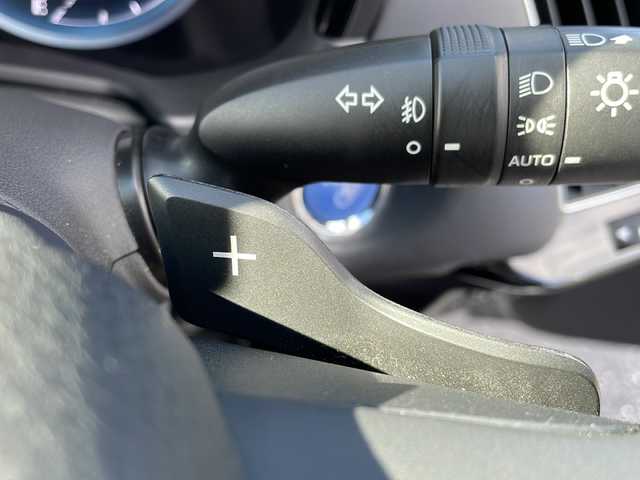 トヨタ クラウン ハイブリッド RS アドバンス Four 岩手県 2018(平30)年 2.6万km ホワイトパールクリスタルシャイン モデリスタフルエアロ(F/S/R)/純正18インチＡＷ付冬タイヤ積込/純正エンジンスターター/カードキー/純正メモリナビ/AM/FM/CD/DVD/Bluetooth/フルセグTV/純正オーディオ/トヨタセーフティセンス/バックカメラ/ETC2.0/レーダークルーズコントロール/衝突被害軽減ブレーキ/レーンキープアシスト/横滑り防止装置/前席パワーシート/オートライト/オートハイビーム/LEDヘッドライト/フォグランプ/スマートキー/プッシュスタート/電動格納ミラー/純正18インチAW/純正フロアマット/純正ドアバイザー/保証書/取扱説明書