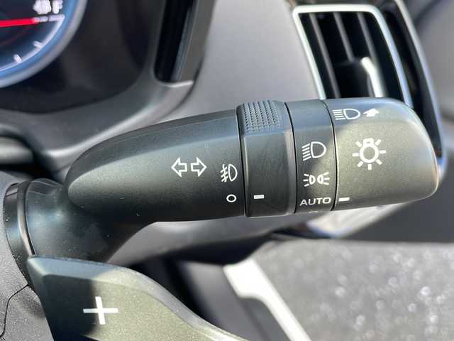 トヨタ クラウン ハイブリッド RS アドバンス Four 岩手県 2018(平30)年 2.6万km ホワイトパールクリスタルシャイン モデリスタフルエアロ(F/S/R)/純正18インチＡＷ付冬タイヤ積込/純正エンジンスターター/カードキー/純正メモリナビ/AM/FM/CD/DVD/Bluetooth/フルセグTV/純正オーディオ/トヨタセーフティセンス/バックカメラ/ETC2.0/レーダークルーズコントロール/衝突被害軽減ブレーキ/レーンキープアシスト/横滑り防止装置/前席パワーシート/オートライト/オートハイビーム/LEDヘッドライト/フォグランプ/スマートキー/プッシュスタート/電動格納ミラー/純正18インチAW/純正フロアマット/純正ドアバイザー/保証書/取扱説明書