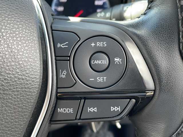 トヨタ クラウン ハイブリッド RS アドバンス Four 岩手県 2018(平30)年 2.6万km ホワイトパールクリスタルシャイン モデリスタフルエアロ(F/S/R)/純正18インチＡＷ付冬タイヤ積込/純正エンジンスターター/カードキー/純正メモリナビ/AM/FM/CD/DVD/Bluetooth/フルセグTV/純正オーディオ/トヨタセーフティセンス/バックカメラ/ETC2.0/レーダークルーズコントロール/衝突被害軽減ブレーキ/レーンキープアシスト/横滑り防止装置/前席パワーシート/オートライト/オートハイビーム/LEDヘッドライト/フォグランプ/スマートキー/プッシュスタート/電動格納ミラー/純正18インチAW/純正フロアマット/純正ドアバイザー/保証書/取扱説明書