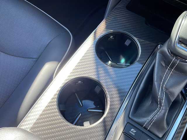 トヨタ クラウン ハイブリッド RS アドバンス Four 岩手県 2018(平30)年 2.6万km ホワイトパールクリスタルシャイン モデリスタフルエアロ(F/S/R)/純正18インチＡＷ付冬タイヤ積込/純正エンジンスターター/カードキー/純正メモリナビ/AM/FM/CD/DVD/Bluetooth/フルセグTV/純正オーディオ/トヨタセーフティセンス/バックカメラ/ETC2.0/レーダークルーズコントロール/衝突被害軽減ブレーキ/レーンキープアシスト/横滑り防止装置/前席パワーシート/オートライト/オートハイビーム/LEDヘッドライト/フォグランプ/スマートキー/プッシュスタート/電動格納ミラー/純正18インチAW/純正フロアマット/純正ドアバイザー/保証書/取扱説明書