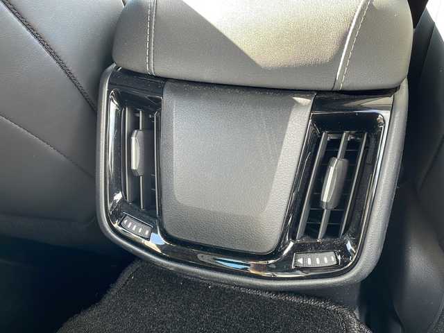 トヨタ クラウン ハイブリッド RS アドバンス Four 岩手県 2018(平30)年 2.6万km ホワイトパールクリスタルシャイン モデリスタフルエアロ(F/S/R)/純正18インチＡＷ付冬タイヤ積込/純正エンジンスターター/カードキー/純正メモリナビ/AM/FM/CD/DVD/Bluetooth/フルセグTV/純正オーディオ/トヨタセーフティセンス/バックカメラ/ETC2.0/レーダークルーズコントロール/衝突被害軽減ブレーキ/レーンキープアシスト/横滑り防止装置/前席パワーシート/オートライト/オートハイビーム/LEDヘッドライト/フォグランプ/スマートキー/プッシュスタート/電動格納ミラー/純正18インチAW/純正フロアマット/純正ドアバイザー/保証書/取扱説明書