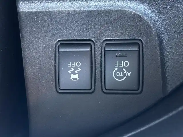 日産 セレナ ハイウェイスター 東京都 2011(平23)年 6.6万km スチールブルー ワンオーナー/純正ナビ/・DVD/フルセグTV/USBオーディオ/バックカメラ/後席エンターテイメントシステム/・後席ディスプレイ（リモコン付き）/パノラミックルーフ/両側パワースライドドア/ビルトインETC/取扱説明書/保証書