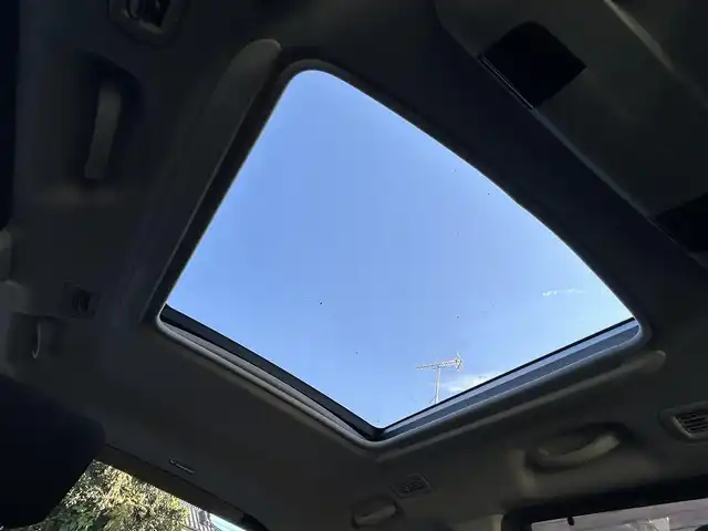 日産 セレナ ハイウェイスター 東京都 2011(平23)年 6.6万km スチールブルー ワンオーナー/純正ナビ/・DVD/フルセグTV/USBオーディオ/バックカメラ/後席エンターテイメントシステム/・後席ディスプレイ（リモコン付き）/パノラミックルーフ/両側パワースライドドア/ビルトインETC/取扱説明書/保証書