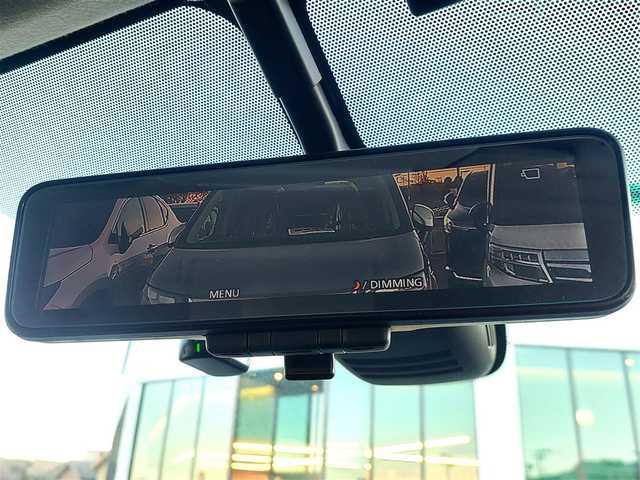 日産 セレナ e－パワー ハイウェイスター V 三重県 2022(令4)年 3.9万km ダイヤモンドブラック 純正ナビ/　・フルセグTV/　・CD/DVD/　・Bluetooth接続/　・HDMI/　・USB/　・AM/FMラジオ/アラウンドビューモニター/ビルトインETC/ドライブレコーダー/プロパイロット/追従式クルーズコントロール/両側パワースライドドア/コーナーセンサー/純正１６インチアルミ/純正フロアマット/プッシュスタート/スマートキー/保証書/整備記録簿/取扱説明書