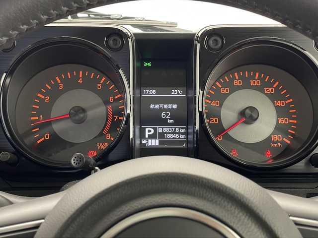 スズキ ジムニー シエラ JC 千葉県 2019(平31)年 1.9万km ブルーイッシュブラックパール3 ４WD/スズキセーフティサポート/衝突軽減ブレーキ/車線逸脱警報機能/ダウンヒルアシスト/純正ナビ/AM/FM/CD/DVD/Bluetooth/フルセグTV/バックカメラ/クルーズコントロール/シートヒーター（D/N席）/革巻きステアリング/ステアリングスイッチ/LEDヘッドライト/ドライブレコーダー/ETC/純正アルミホイール/純正フロアマット/プッシュスタート/スマートキー