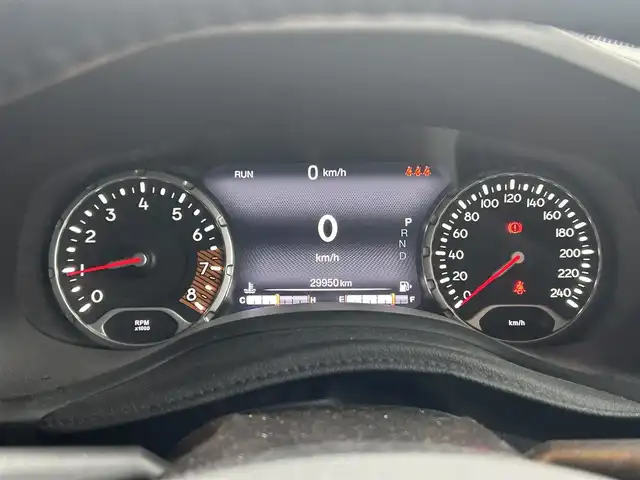 クライスラー・ジープ ジープ レネゲード リミテッド 高知県 2019(令1)年 3万km アンヴィルクリアコート 純正メモリナビ/（BT・フルセグ・USB・AUX）/黒革シート/パワーシート（D/N席）/シートヒーター（D/N席）/ステアリングヒーター/ブラインドスポットモニター/レーンセンス/衝突軽減ブレーキ/衝突警告/バックカメラ/ACC/ETC/ルーフレール/純正フロアマット/純正17インチAW/ステアリングスイッチ