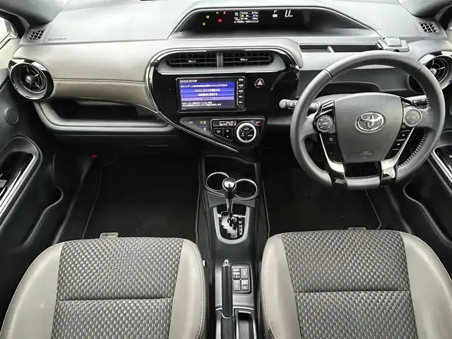 トヨタ アクア クロスオーバー グラム 岩手県 2020(令2)年 6.4万km オリーブマイカM トヨタセーフティセンス/　・プリクラッシュセーフティ/　・レーンディパーチャーアラート/　・オートマチックハイビーム/　・レーダークルーズコントロール/純正メモリナビ　/　　CD/BT/パノラミックビューモニター/バックカメラ/合皮ハーフレザーシート/シートヒーター/純正16インチアルミホイール/ルーフレール/オートエアコン/アイドリングストップ/スマートキー/ビルトインETC