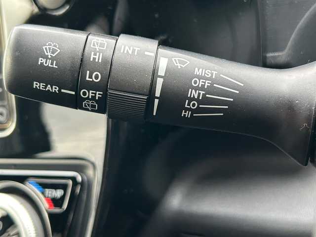 トヨタ アクア クロスオーバー グラム 沖縄県 2020(令2)年 6.4万km オリーブマイカM セーフティセンス　純正ナビ　全周囲Ｃ　Ｂｌｕｅｔｏｏｔｈ　ＴＶ　ビルドインＥＴＣ　ハーフレザーシート　シートヒーター　純正１６ＡＷ　ｎａｎｏｅ　ルーフレール　オートＬＥＤライト　スマートキー