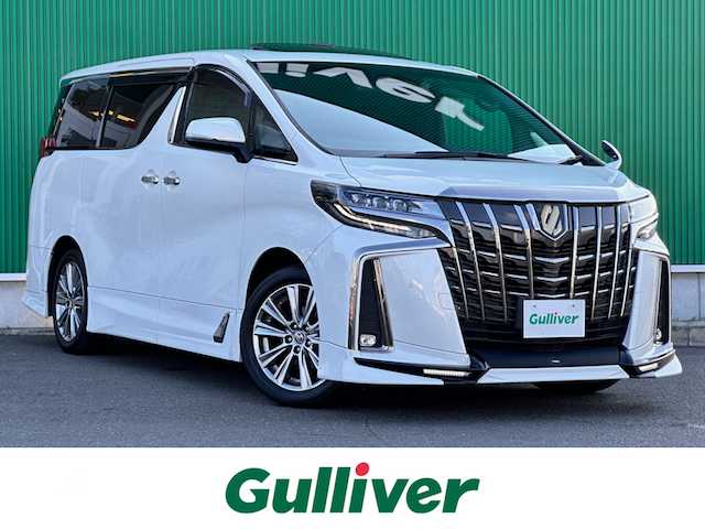 トヨタ アルファード S タイプゴールドⅡ 宮城県 2022(令4)年 4万km ホワイトパールクリスタルシャイン ツインムーンルーフ/デジタルインナーミラー/ブラインドスポットモニター/パーキングサポートブレーキ（後方接近車両）/スペアタイヤ/＝＝＝/TRDエアロ（F/S/R）/TRDマフラー/セーフティセンス/・プリクラッシュセーフティ/・レーントレーシングアシスト/・ロードサインアシスト/・アダプティブハイビームシステム/・レーダークルーズコントロール（全車速追従機能付）/パーキングサポートブレーキ（前後方静止物）/9インチディスプレイオーディオ/・ナビ機能付/・Bluetooth/・フルセグTV/バックカメラ/ビルトインETC/AC100V/100Wコンセント/パワーバックドア/両側パワースライドドア/ハーフレザーシート/ウッドコンビステアリング/電動パーキングブレーキ/ブレーキホールド/3眼LEDヘッドランプ/シーケンシャルターンランプ/スマートキー＆プッシュスタート/純正18インチAW/フロアマット/ドアバイザー/W/サイド/カーテンエアバッグ