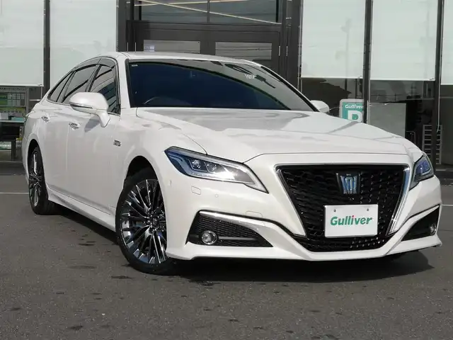トヨタ クラウン ハイブリッド G－エグゼクティブ 茨城県 2018(平30)年 5.7万km ホワイトパールクリスタルシャイン 純正ナビ/【AM・FM・SD・DISC・USB・BT・AUX・TV】/パーキングアシスト/パワーシート/シートメモリ/シートヒーター/エアシート/ステアリングヒーター/BSM/HUD/パドルシフト/レーダークルコン/ETC2.0/全方位カメラ/前後コーナーセンサー/スマートルームミラー