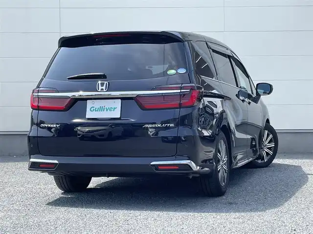 ホンダ オデッセイ アブソルート 茨城県 2021(令3)年 8.3万km プレミアムヴィーナスブラックP ワンオーナー/純正ナビ/　(VXU-217DYi)/フルセグ/全方位カメラ/Bluetooth/ETC2.0/AppleCarPlay/ドライブレコーダー/　(DRV-MR745)/ハーフレザーシート/3列シート/オットマン/運転席電動シート/LEDヘッドライト/後方コーナーセンサー/駐車支援機能/レーンキープアシスト/横滑り防止機能/純正アルミホイール/純正フロアマット