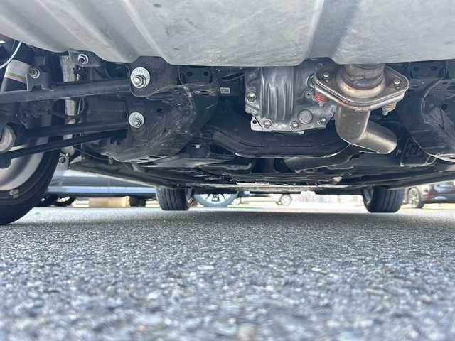 マツダ ロードスター ＲＦ S 埼玉県 2023(令5)年 0.7万km プラチナクォーツメタリック ワンオーナー/バックカメラ/クルーズコントロール/プッシュスタート/ETC/運転席エアバッグ	/助手席エアバッグ	/サイドエアバッグ	/ＡＢＳ（アンチロックブレーキ）	/トラクションコントロール	/前席シートベルトプリテンショナー	/前席シートベルトフォースリミッター	/サイドインパクトバー	/ブレーキアシスト	/衝突安全ボディ	/EBD	/盗難防止装置/エアコン	フルオート/パワーウィンド	/集中ドアロック	/ステアリングホイールテレスコピック機構	/ステアリングホイールチルト	/クルーズコントロール	/本革巻きステアリング	/アルミホイール	17インチ/横滑り防止装置	/衝突防止装置	/衝突防止装置名称	スマート・シティ・ブレーキ・サポート/衝突軽減装置	/ヒルスタートアシスト	/レインセンサー	/クリアランスソナー/アイドリングストップ/AUX入力端子	/USB入力端子/シートヒーター運転席