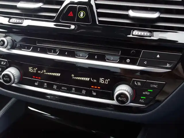 ＢＭＷ ５３０ｉ ED ミッション:インポッシブル 埼玉県 2018(平30)年 4.9万km 黒 特別仕様車 /ネイビーレザーシート /ACC /インテリジェント/SF /harman/kardon /ヘッドアップディスプレイ/PDC /BSM /コンフォートアクセス /全周囲カメラ /純正ナビ /ドラレコ/ETC /フルセグTV /シートHI/GPSレーダー探知機