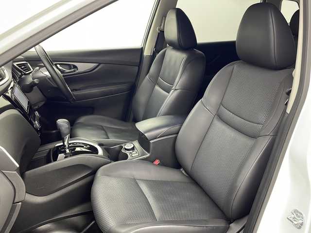 日産 エクストレイル 20X エクストリーマーX Eブレーキ 岐阜県 2015(平27)年 2.6万km ブリリアントホワイトパール エマージェンシーブレーキ/4WD/社外ナビ/　(AM/FM/CD/DVD/Bluetooth/フルセグTV)/バックカメラ/カプロンシート/シートヒーター/革巻きステアリング/ステアリングスイッチ/ドライブレコーダー/ETC/ルーフレール/純正アルミホイール/純正フロアマット/純正ドアバイザー