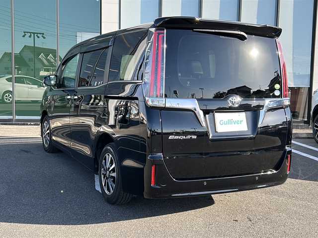 トヨタ エスクァイア Gi 岐阜県 2020(令2)年 4.8万km ブラック 登録時走行距離48345km/純正１０型ナビ/フルセグＴＶ/バックカメラ/後席フリップダウンモニター/ハーフレザーシート/シートヒータ/両側パワースライドドア/クルーズコントロール/ＥＴＣ/ＵＳＢ/Ｂｌｕｅ　ｔｏｏｔｈ/MT付きAT/ドアバイザー/スマホホルダー/プッシュスタート/スマートキー/ABS/横滑り防止装置/レーンキープアシスト/盗難防止装置/オートライト/オートマチックハイビーム/エアバッグ/衝突被害軽減システム