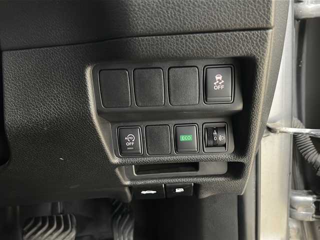 日産 エクストレイル 20X エマージェンシーブレーキ 道央・札幌 2016(平28)年 7.6万km ダークメタルグレー 4WD/純正SDナビCD/AM/FM/BT/フルセグ/バックカメラ/純正ドライブレコーダー/純正エンジンスターター/前席シートヒーター/ヒルディセントコントロール/ステアリングスイッチ/ETC/ミラーヒーター/クリアランスソナー/ウィンカーミラー/アイドリングストップ/横滑り防止/オートライト/レザーステアリング/ステアリングスイッチ/スマートキー/スペアキー/電格ミラー/バニティミラー/純正フロアマット/取扱説明書/保証書/ナビ説明書