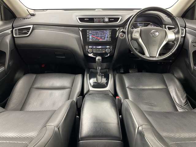 日産 エクストレイル 20X エマージェンシーブレーキ 道央・札幌 2016(平28)年 7.6万km ダークメタルグレー ・4WD/・純正ナビ&CD&BT&TV/・バックカメラ/・クリアランスソナー/・アイドリングストップ/・横滑り防止/・ヒルディセントコントロール/・純正ドライブレコーダー/・前席シートヒーター/・ETC/・ステアリングスイッチ/・ウィンカーミラー/・電動格納ミラー/・ドアミラーヒーター/・オートライト/・スマートキー/・スペアキー/・純正エンジンスターター/・純正フロアマット/・取扱説明書/・保証書/・ナビ説明書