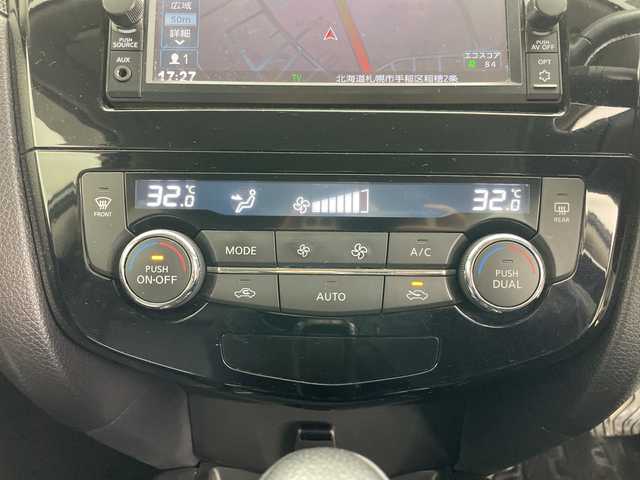 日産 エクストレイル 20X エマージェンシーブレーキ 道央・札幌 2016(平28)年 7.6万km ダークメタルグレー ・4WD/・純正ナビ&CD&BT&TV/・バックカメラ/・クリアランスソナー/・アイドリングストップ/・横滑り防止/・ヒルディセントコントロール/・純正ドライブレコーダー/・前席シートヒーター/・ETC/・ステアリングスイッチ/・ウィンカーミラー/・電動格納ミラー/・ドアミラーヒーター/・オートライト/・スマートキー/・スペアキー/・純正エンジンスターター/・純正フロアマット/・取扱説明書/・保証書/・ナビ説明書