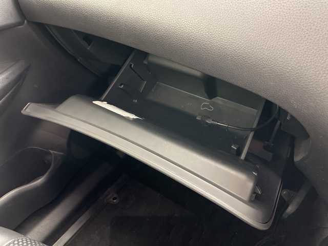 日産 エクストレイル 20X エマージェンシーブレーキ 道央・札幌 2016(平28)年 7.6万km ダークメタルグレー ・4WD/・純正ナビ&CD&BT&TV/・バックカメラ/・クリアランスソナー/・アイドリングストップ/・横滑り防止/・ヒルディセントコントロール/・純正ドライブレコーダー/・前席シートヒーター/・ETC/・ステアリングスイッチ/・ウィンカーミラー/・電動格納ミラー/・ドアミラーヒーター/・オートライト/・スマートキー/・スペアキー/・純正エンジンスターター/・純正フロアマット/・取扱説明書/・保証書/・ナビ説明書