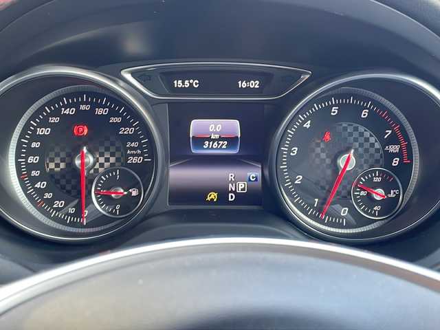 メルセデス・ベンツ Ａ１８０ スポーツ 岡山県 2016(平28)年 3.2万km ポーラホワイト AMGスタイリングパッケージ/・AMGフロントサイドリヤアンダーバンパー/・AMG5ツインスポーク/・本革巻スポーツステアリング/レーダーセーフティパッケージ/・ブラインドスポットアシスト/・ディスタンスパイロットディストロニック/・レーンキーピングアシスト/・PRE‐SAFE/ベーシックパッケージ/・メモリ付きフルオートシート/・ランバーサポート/・クライメートコントロール/・サングラスケース/・後席アームレスト/・アンダーシートボックス/・後席カップホルダー/・シートバックポケット/・トランクスルー機能/・ラゲッジルーム12V電源ソケット/・リバース機能付きドアミラー/MercedesBenzロゴ入りブレーキキャリパー/ダイヤモンドグリル/HDDナビ/フルセグTV　DVD CD SD Bluetooth/バックカメラ/シートヒーター/パークトロニック/パーキングパイロット/アクティブボンネット/クリアランスソナー/スペアキー/LEDパフォーマンスヘッドライト/オートライト/レインセンサー/リヤフォグランプ/ARS/アクティブブレーキホールド/ISOFIX/照明ミラーサンバイザー/新車保証書/取扱説明書