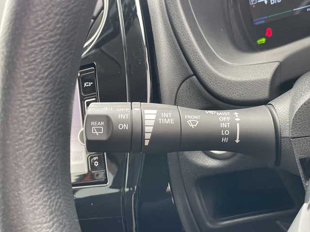 日産 ノート e－パワー X 愛知県 2017(平29)年 4.2万km プレミアムコロナオレンジ 純正ナビ/コーナーセンサー/HIDヘッドライト/オートライト/ドライブレコーダー/ETC/衝突軽減システム/フルセグ/CD DVD/Bluetooth/ステアリングスイッチ/スマートキー/プッシュスタート