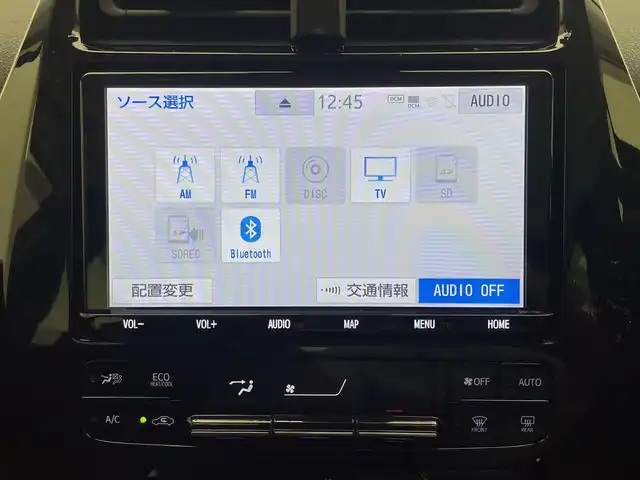 トヨタ プリウス Sツーリングセレクション 兵庫県 2019(平31)年 4.9万km サーモテクトライムグリーン 純正9インチSDナビ/（CD/DVD/MSV/Bluetooth/フルセグTV）/・NSZT-Y68T/バックカメラ/レーダークルーズコントロール/プリクラッシュセーフティー/PKSB/レーンディパーチャーアラート/クリアランスソナー/横滑り防止装置/LKA/カーテンエアバッグ/後方コーナーセンサー/ISOFIX/レザーシート/シートヒーター（D/N席）/ベンチレーション（D/N席）/LEDフォグランプ/LEDヘッドライト/オートライト/オートマチックハイビーム/ビルトインETC/前方ドライブレコーダー/TVキャンセラー/純正17インチアルミホイール/純正フロアマット/ドアバイザー/スマートキー/スペアキー1本/メーカーOPスペアタイヤ