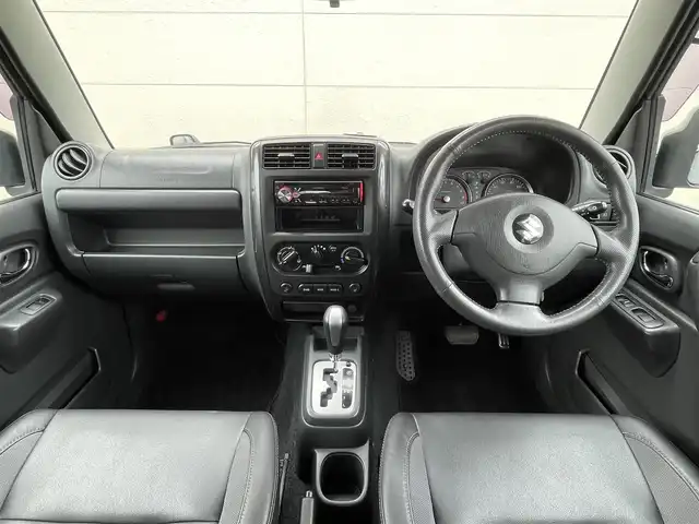 スズキ ジムニー クロスアドベンチャー XC 茨城県 2011(平23)年 5.3万km ブルーイッシュブラックパール3 Bluetooth接続/4WD/シートヒーター/USB入力端子/オートライト/純正フロアマット/純正AW/リモコンキー/エアバッグ/ABS/保証書/取扱説明書