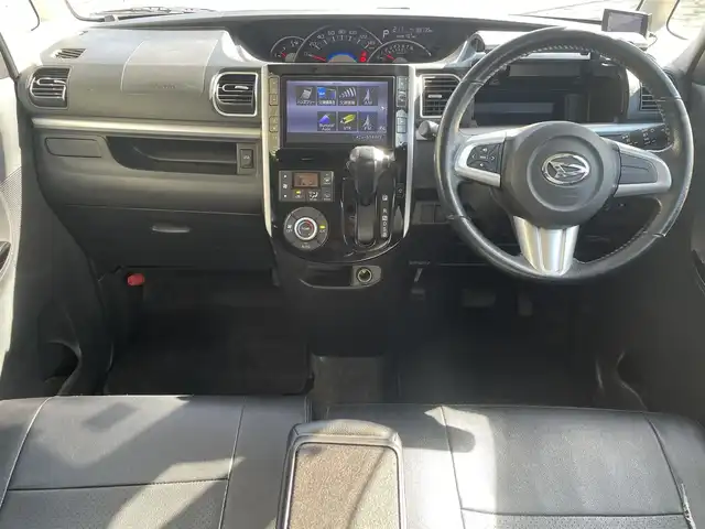 ダイハツ タント カスタム RS SA 秋田県 2014(平26)年 8.9万km パールホワイトⅢ (株)IDOMが運営する【じしゃロン秋田店】の自社ローン専用車両になりますこちらは現金またはオートローンご利用時の価格です。自社ローンご希望の方は別途その旨お申付け下さい/スマートアシスト/衝突回避支援ブレーキ機能/誤発進抑制機能(前方)/先行車発進お知らせ機能/純正SDナビ【CD/DVD/Bluetooth/SD/USB/VTR/iPod】/バックカメラ/フルセグTV/ETC/両側パワースライドドア/前方ドライブレコーダー/LEDヘッドライト