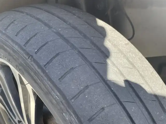 ダイハツ タント カスタム RS SA 秋田県 2014(平26)年 8.9万km パールホワイトⅢ (株)IDOMが運営する【じしゃロン秋田店】の自社ローン専用車両になりますこちらは現金またはオートローンご利用時の価格です。自社ローンご希望の方は別途その旨お申付け下さい/スマートアシスト/衝突回避支援ブレーキ機能/誤発進抑制機能(前方)/先行車発進お知らせ機能/純正SDナビ【CD/DVD/Bluetooth/SD/USB/VTR/iPod】/バックカメラ/フルセグTV/ETC/両側パワースライドドア/前方ドライブレコーダー/LEDヘッドライト