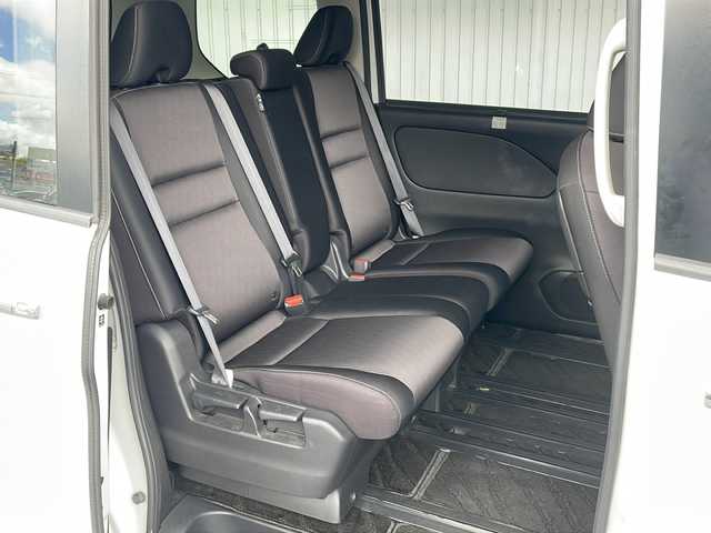 日産 セレナ ハイウェイスター プロパイロットED 長野県 2017(平29)年 5.5万km ブリリアントホワイトパール プロパイロット/純正メモリナビフルセグTV/バックカメラ/ETC/両側パワースライドドア/クルーズコントロール/純正16インチアルミ/LEDヘッドライト/スペアキー