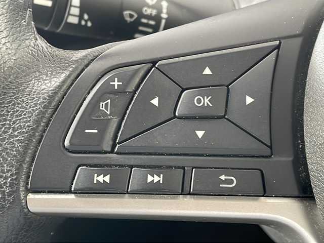 日産 セレナ ハイウェイスター プロパイロットED 長野県 2017(平29)年 5.5万km ブリリアントホワイトパール プロパイロット/純正メモリナビフルセグTV/バックカメラ/ETC/両側パワースライドドア/クルーズコントロール/純正16インチアルミ/LEDヘッドライト/スペアキー