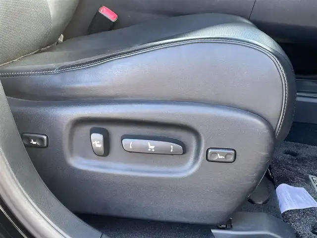 レクサス ＲＸ 270 バージョンL 宮崎県 2012(平24)年 7万km ブラック 純正ナビ/(AM.FM.Bluetooth.DVD.CD)/ワンセグTV/バックカメラ/ドライブレコーダー/ETC/パワーバックドア/パワーシート/メモリーシート/シートヒーター/ハンドルヒーター/クルーズコントロール/クリアランスソナー/オートライト/横滑り防止/オートエアコン/スマートキー