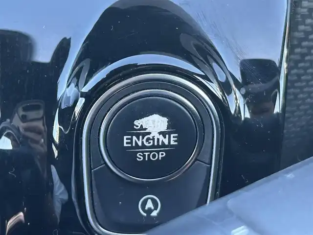 メルセデス・ベンツ Ａ１８０ スタイル 岡山県 2018(平30)年 6万km ポーラホワイト 登録時走行距離59297km/純正12.3インチナビ/フルセグTV(AM.FM.TV.BT)/バックカメラ/ETC2.0/ブラインドスポットモニター/ドライブレコーダー/シートヒーター/クリアランスソナー/衝突軽減ブレーキ/横滑り防止装置/クルーズコントロール(追従走行あり)/車線逸脱警報（レーンキープアシスト）/オートライト/アイドリングストップ/16インチ純正AW/純正フロアマット/ハーフレザーシート/D+N席パワーシート/スペアキー