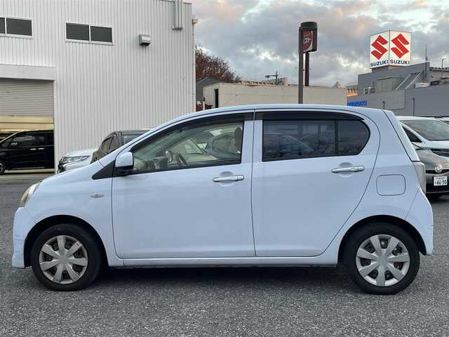 ダイハツ ミラ イース L 千葉県 2012(平24)年 12.2万km スカイブルー 純正オーディオ/ヘッドライトレベレイザー/ドアバイザー/純正フロアマット/横滑り防止機能/ハロゲンライト/エコアイドル