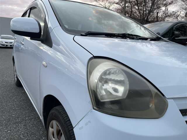 ダイハツ ミラ イース L 千葉県 2012(平24)年 12.2万km スカイブルー 純正オーディオ/ヘッドライトレベレイザー/ドアバイザー/純正フロアマット/横滑り防止機能/ハロゲンライト/エコアイドル